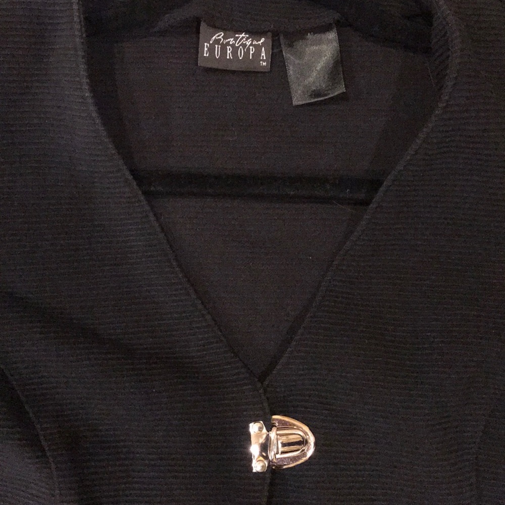 Jacket - Picture 3 of 4